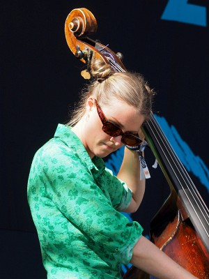 Kaisa Mäensivu (F: Olli Nurmi)